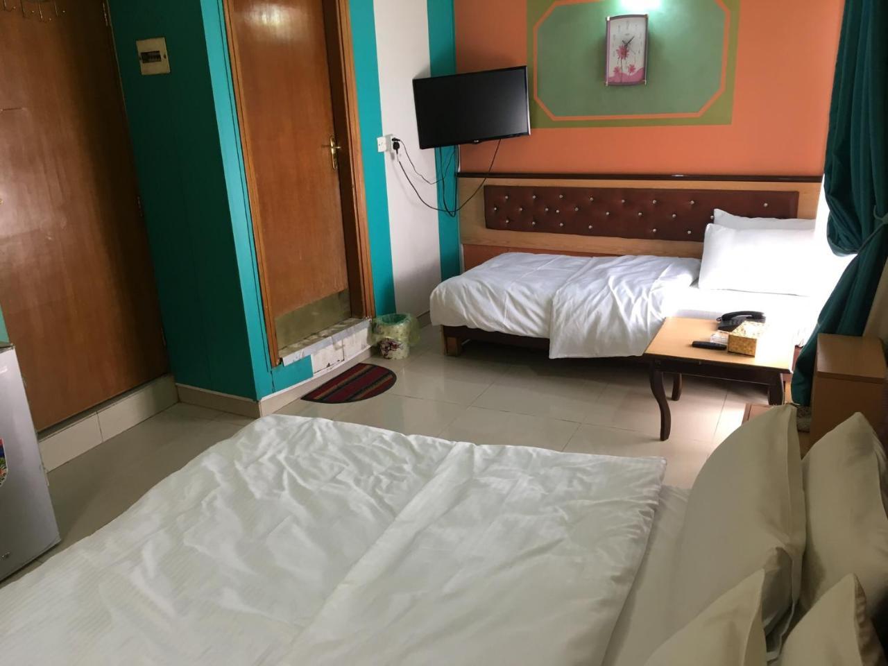 Dijlat Al Khair Hotel فندق دجلة الخير Baghdād Luaran gambar
